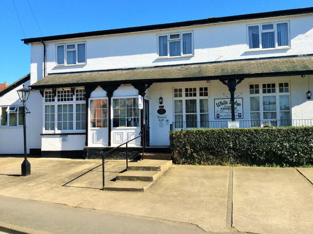 White Lodge Guest House Skegness Exteriör bild