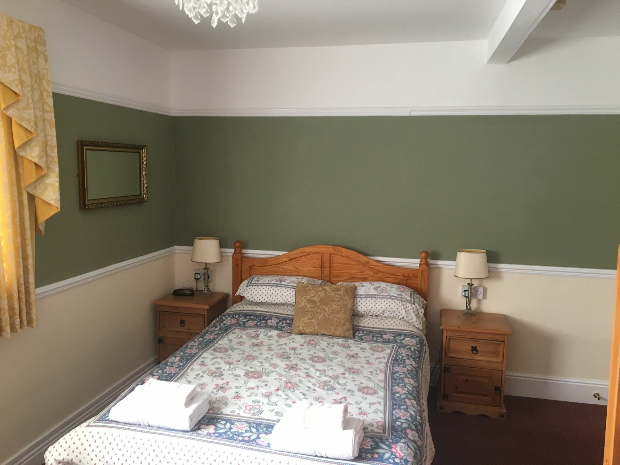 White Lodge Guest House Skegness Exteriör bild